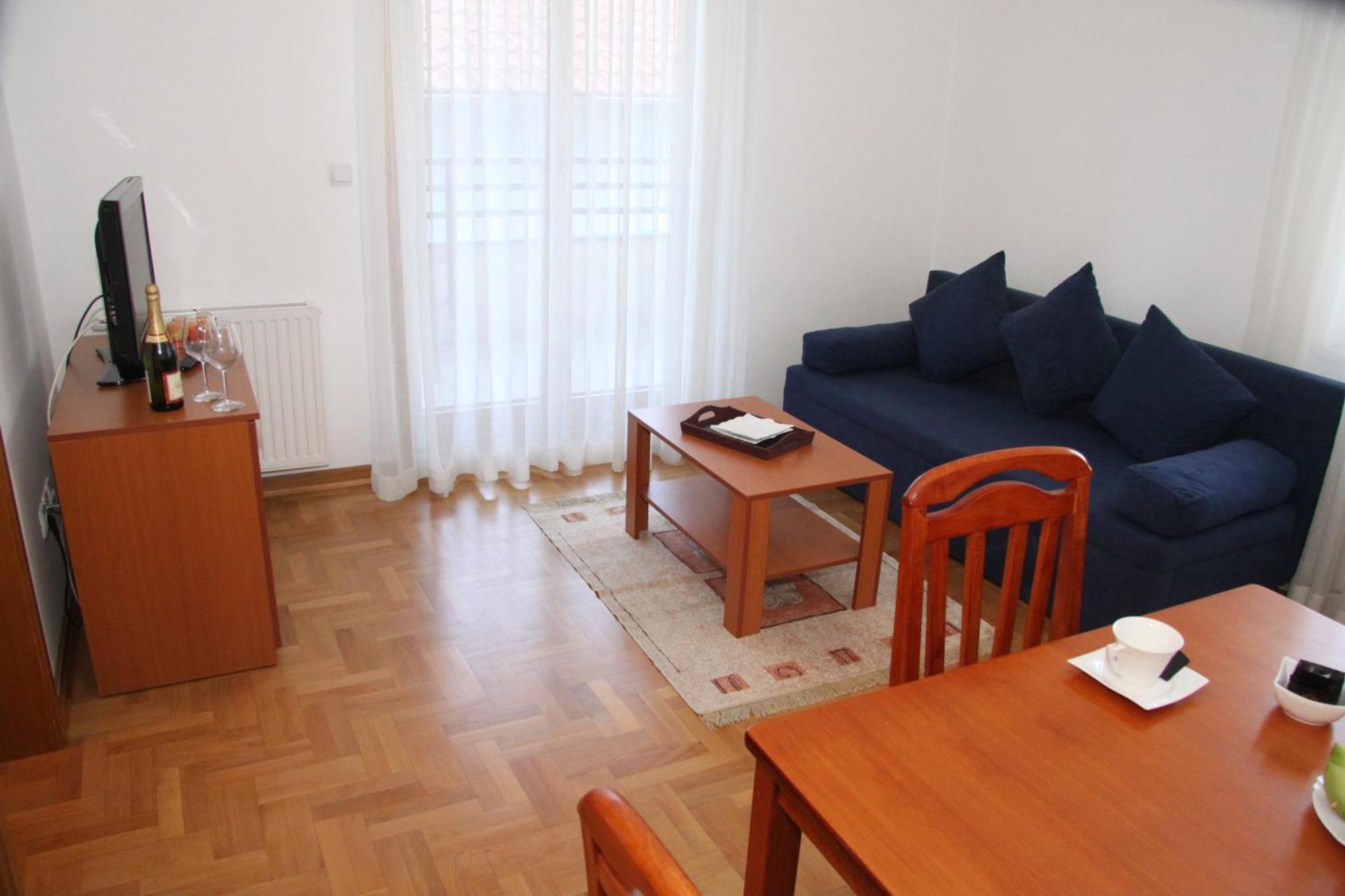 Royal Apartments Smederevo Rum bild